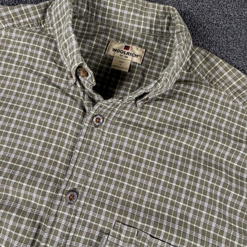 Woolrich Shirt Mens L Short Sleeve Button Down Olive Green Plaid EUC